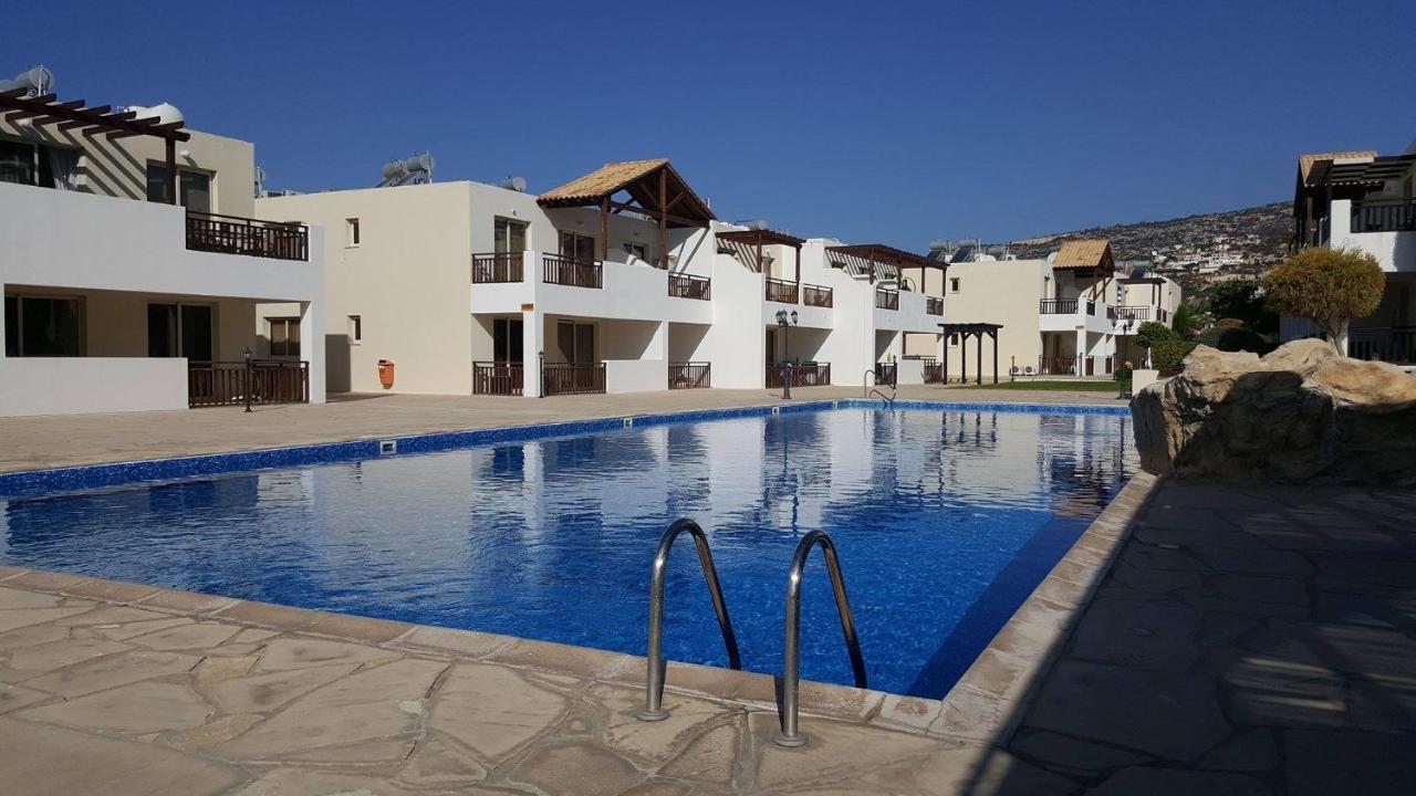 Pleasantly Furnished Apartment B201 With Large Terrace, Wi-Fi & Android Tv Pegeia Exterior foto